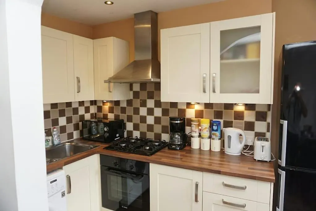 Lovely & Bright 1 Bedroom Apartment Near The Beach Brighton