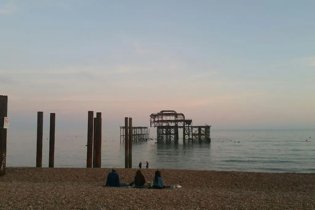 Lovely & Bright 1 Bedroom Apartment Near The Beach Brighton