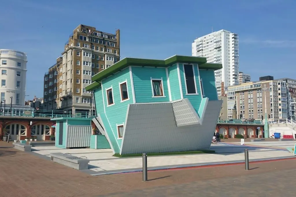 Lovely & Bright 1 Bedroom Apartment Near The Beach Brighton 0*,  United Kingdom